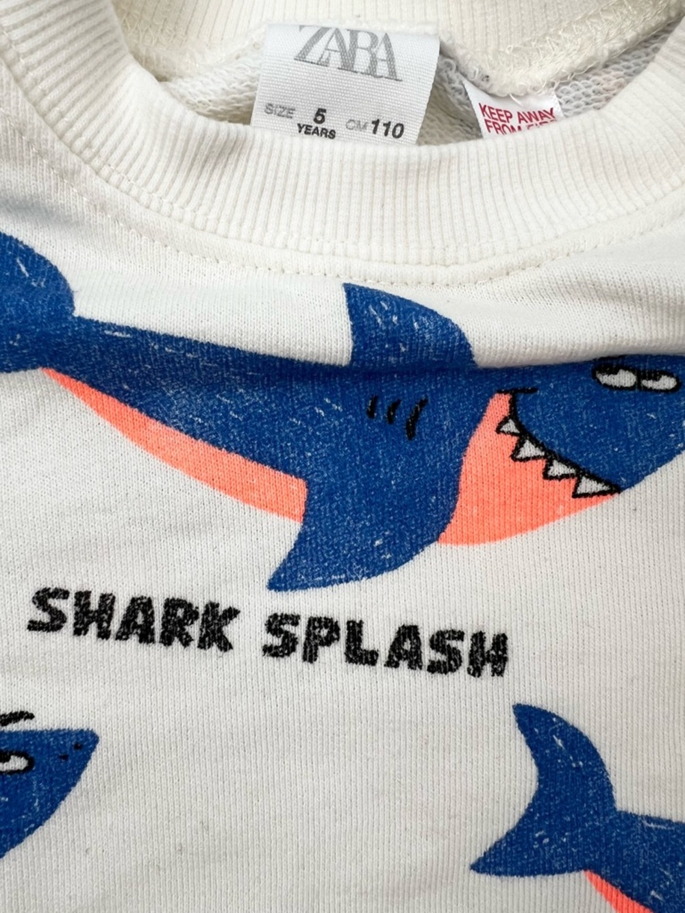 Zara kids size 5 shark sweatshirt - Picture 3 of 5